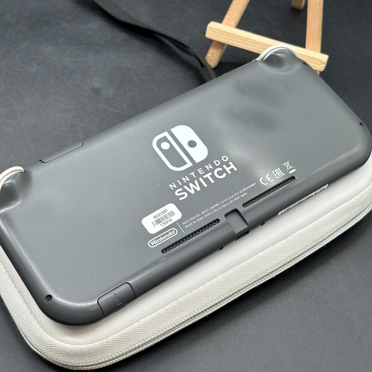 Nintendo Switch Lite 32GB Handheld-Spielekonsole - Grau