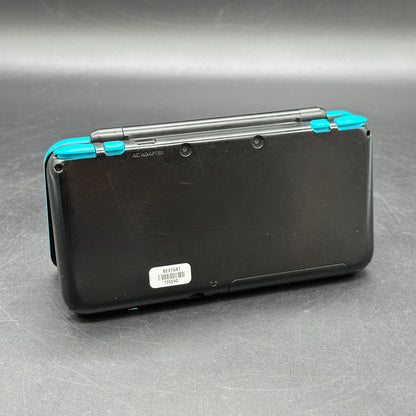 New Nintendo 2DS XL Handheld-Spielekonsole - Schwarz/Türkis