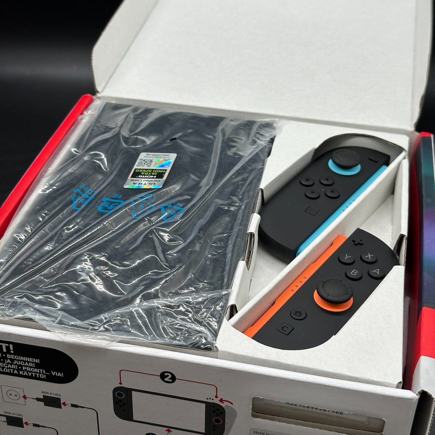 Nintendo Switch 2 Konsole - vollstänidges Zubehör - ohne Spiel (3 Monate alt)