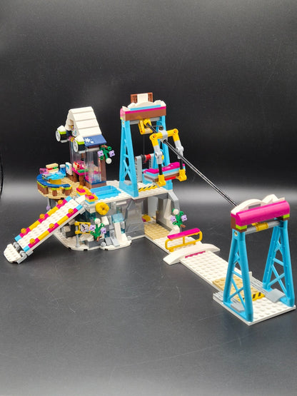 LEGO® Friends 41324 Skilift im Wintersportort