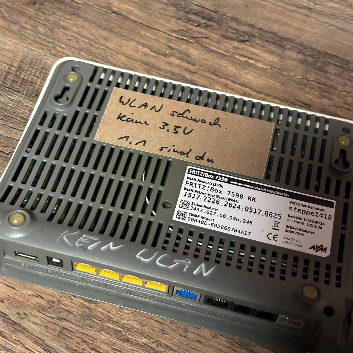 6x AVM FRITZ!Box (3x 7590, 1x 7530, 1x 7530 AX, 1x 7581) - defektes Konvolut – Bild 7