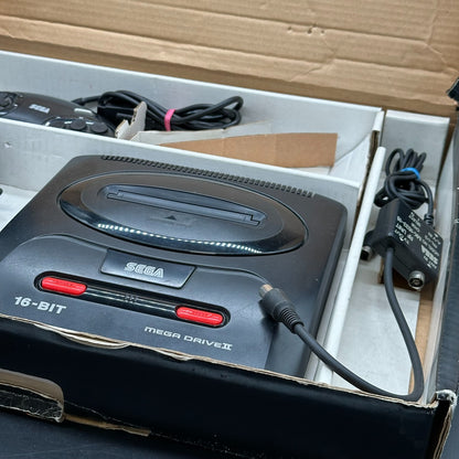 Sega Mega Drive 2 II Konsole in OVP